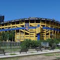 Estádio Alberto J. Armando, popularmente conhecido como "La Bombonera".