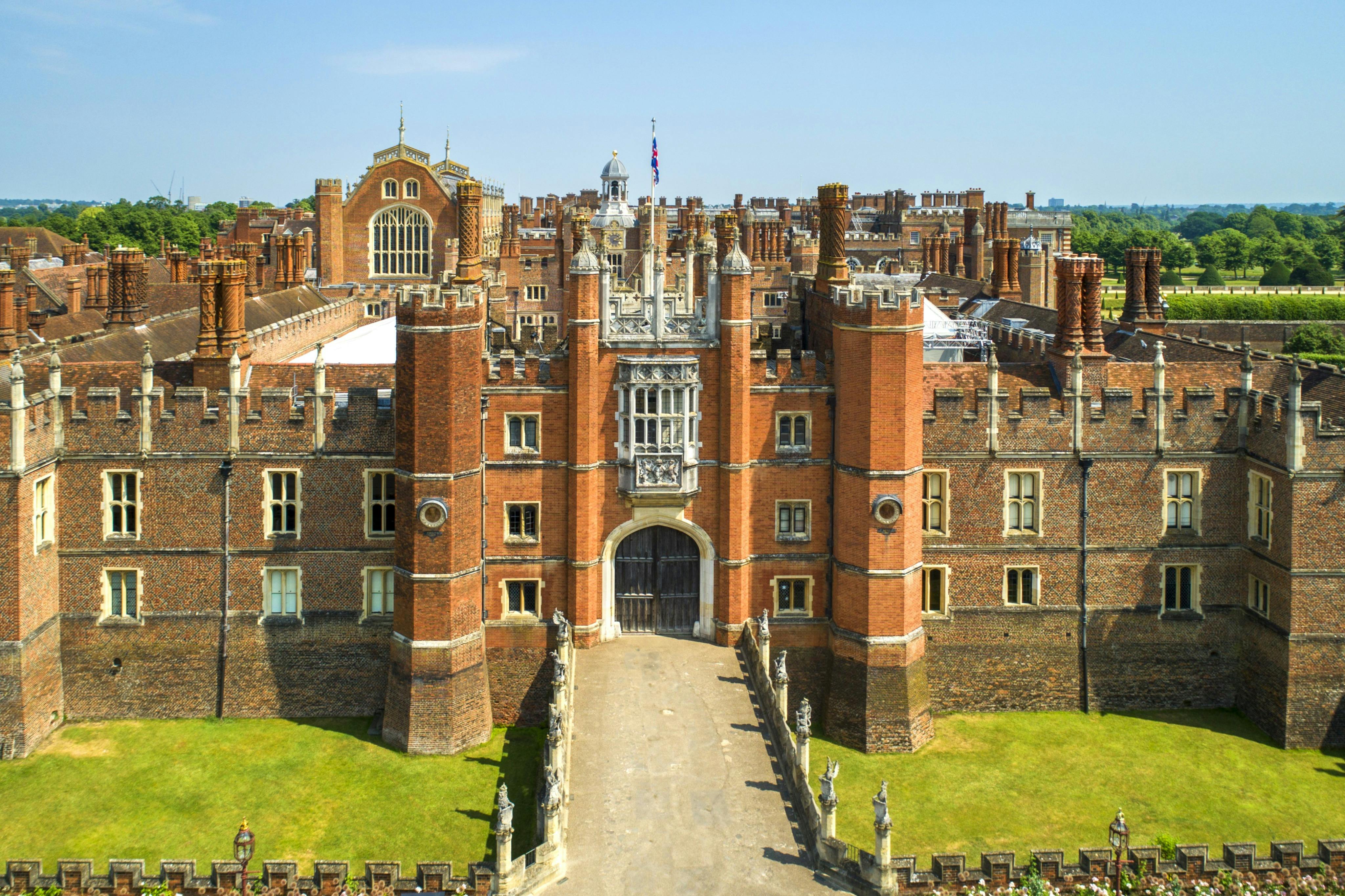 Hampton Court Palace: Entry + Roundtrip Transfer from London - Photo 8