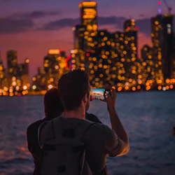 Lake Michigan & Chicago River: 1.5-Hr Night Sightseeing Cruise 3