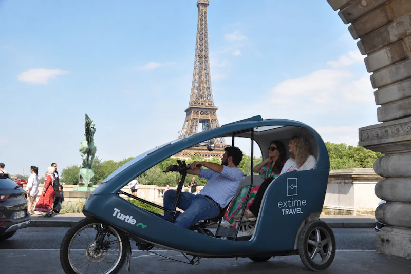 Paris: Private Electric Pedicab Tour | Book Tickets Online
