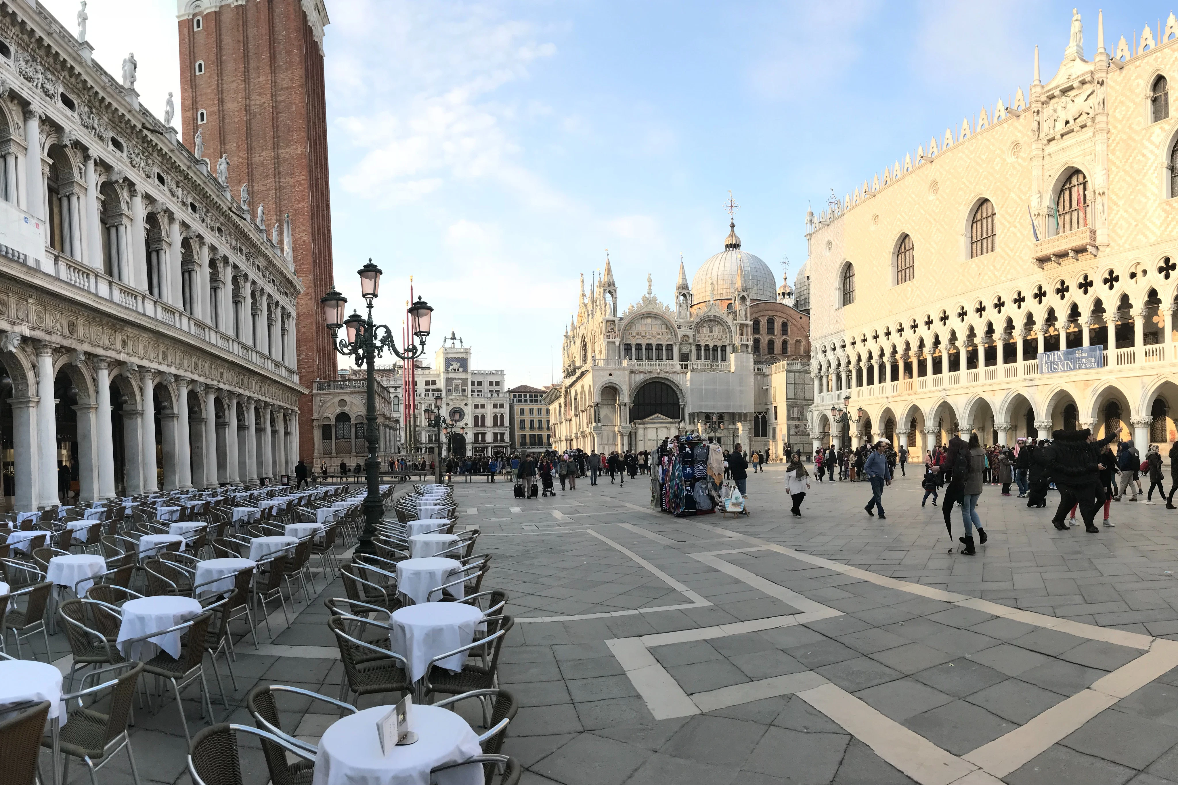 Venice Experience: Full-Day Guided Trip from Lake Garda