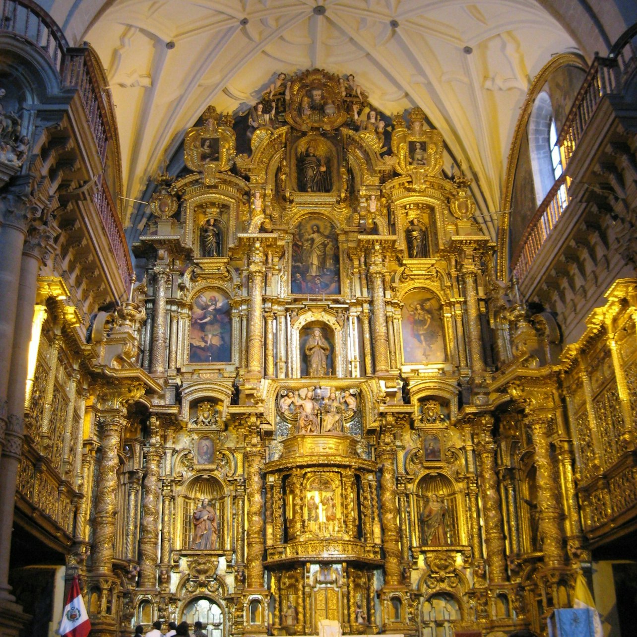 Igreja da Companhia de Jesus - Acomodações em Cusco