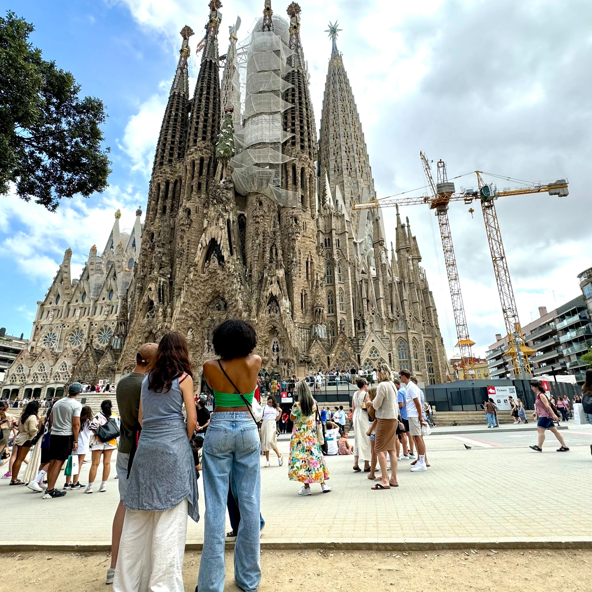 Sagrada Família: Tiquet d'accés ràpid + Visita guiada privada