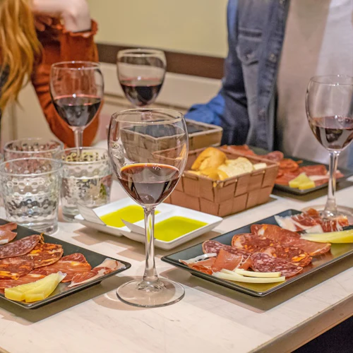 Madrid: Visita guiada com degustação de tapas + espetáculo de flamenco - Photo 9