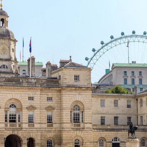 London: 30+ Top Sights Guided Walking Tour + St. Paul's Cathedral Entry - Photo 12