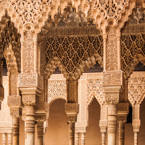 Alhambra y Palacios nazaríes: Entrada sin colas + Tour guiado para grupos reducidos - Photo 7