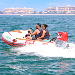 Dubai: Self-Drive Boat Ride
