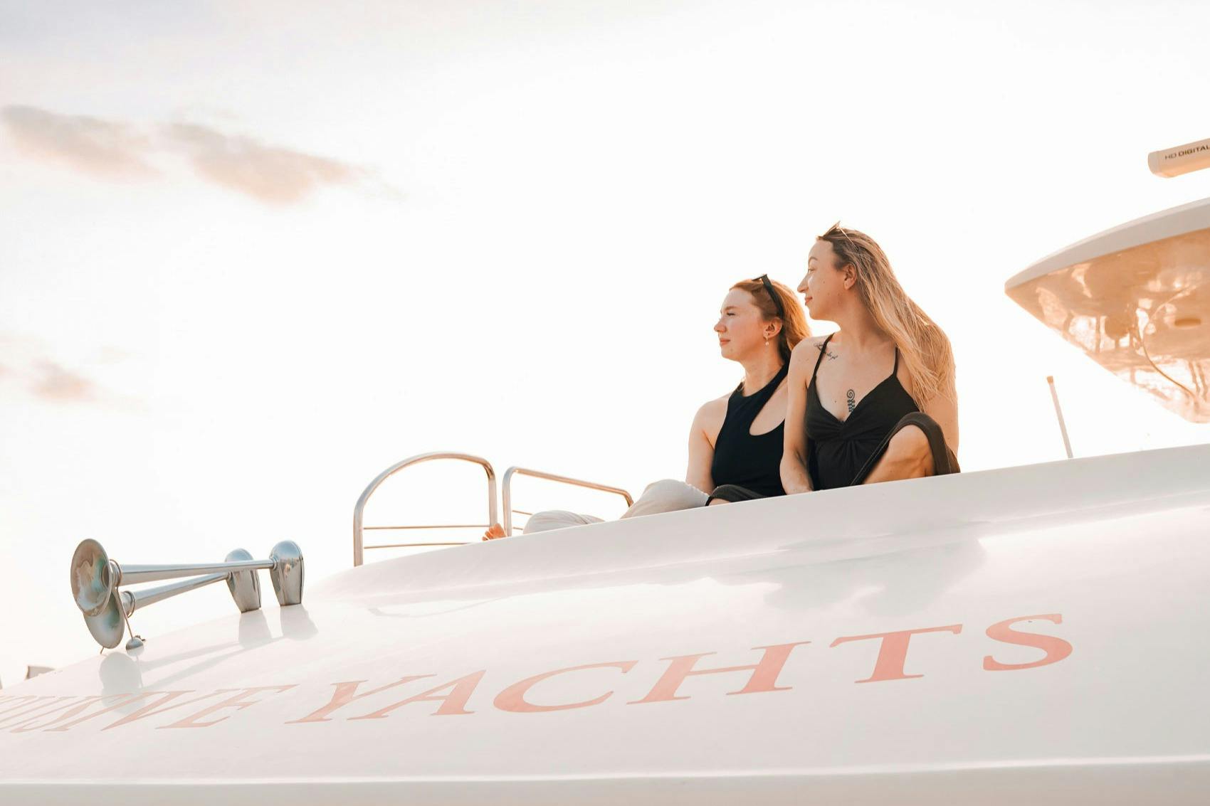 Passeio de iate de luxo no Dubai Harbour com churrasco e bebidas - Photo 5