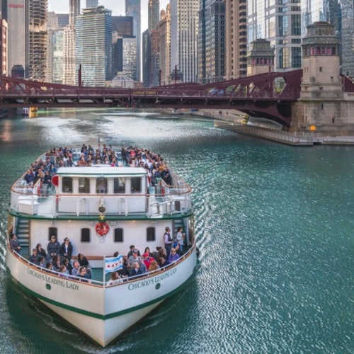 Chicago: Architecture Foundation Center River Cruise aboard Chicago's First Lady