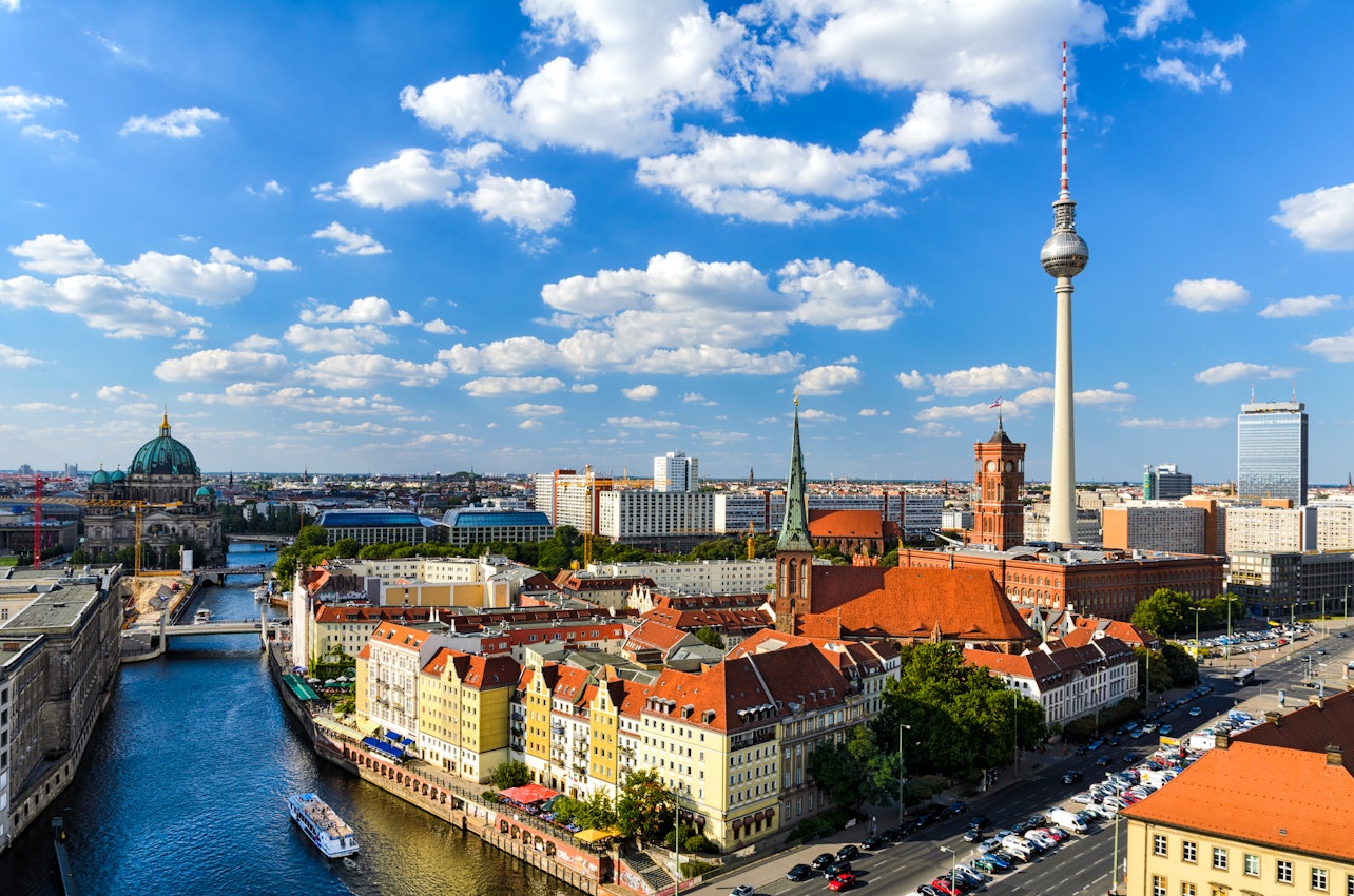 Torre de TV de Berlim: Intervalo da tarde mais alto - Acomodações em Berlim