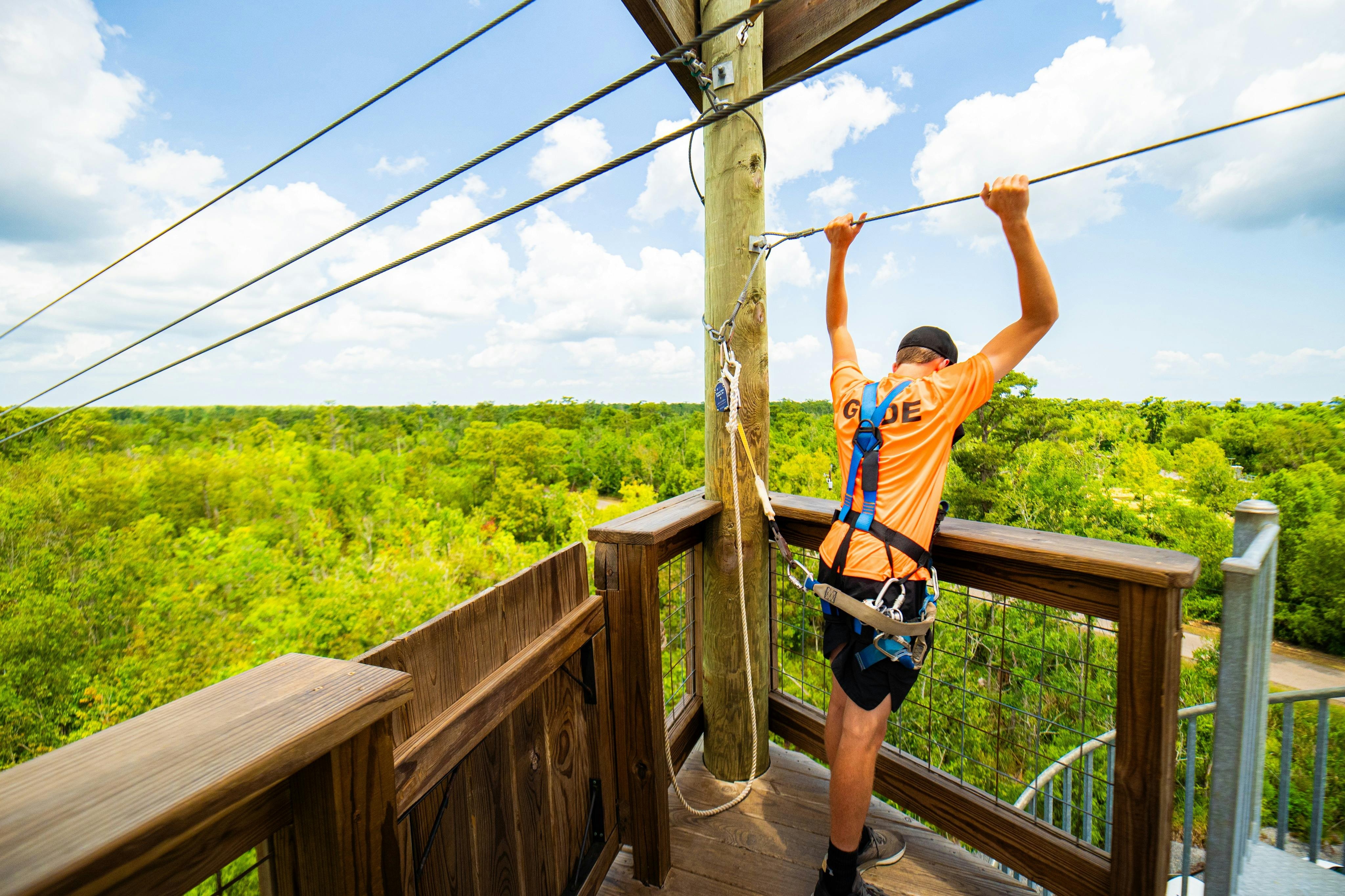您的冒险之旅从这里开始，就在我们的塔顶！