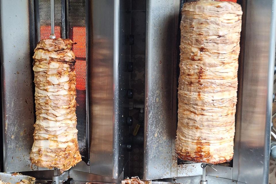 Gyros cooking