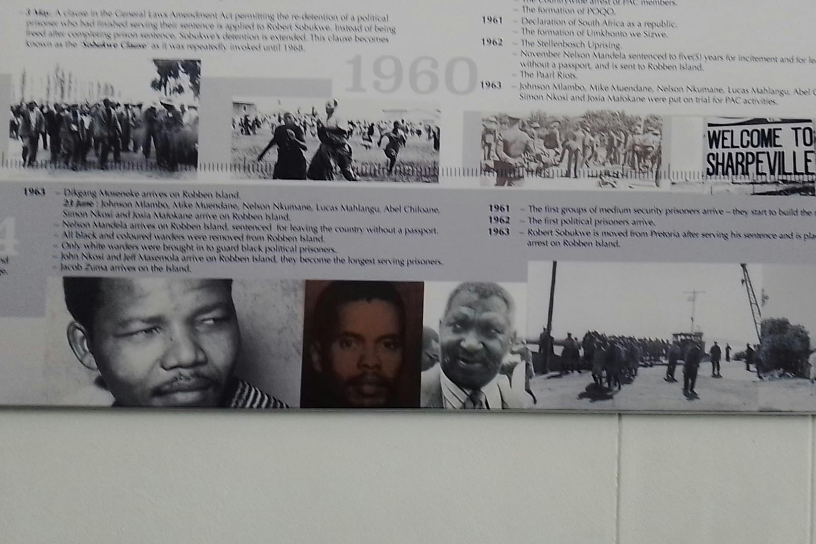 Mini galerie d&#39;art de la passerelle Nelson Mandela