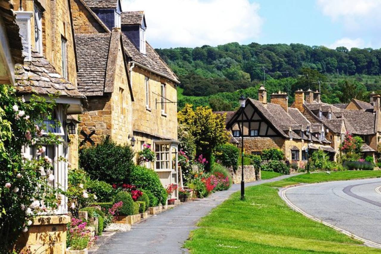 Cotswolds Village