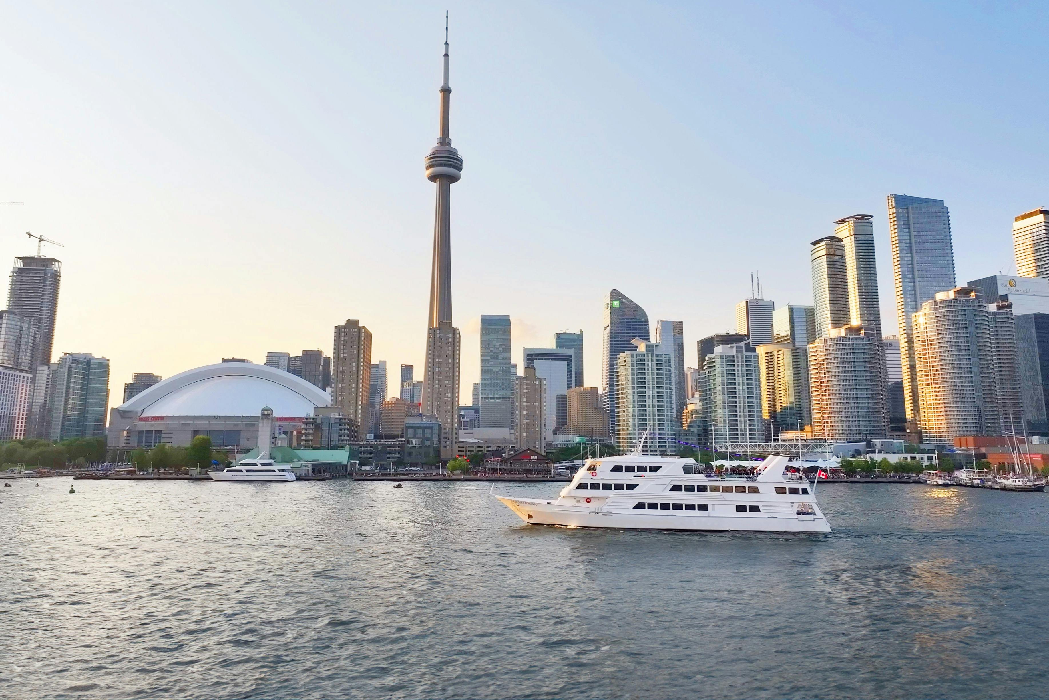 Hafen von Toronto: Mittagessen auf einer Bootstour — 7