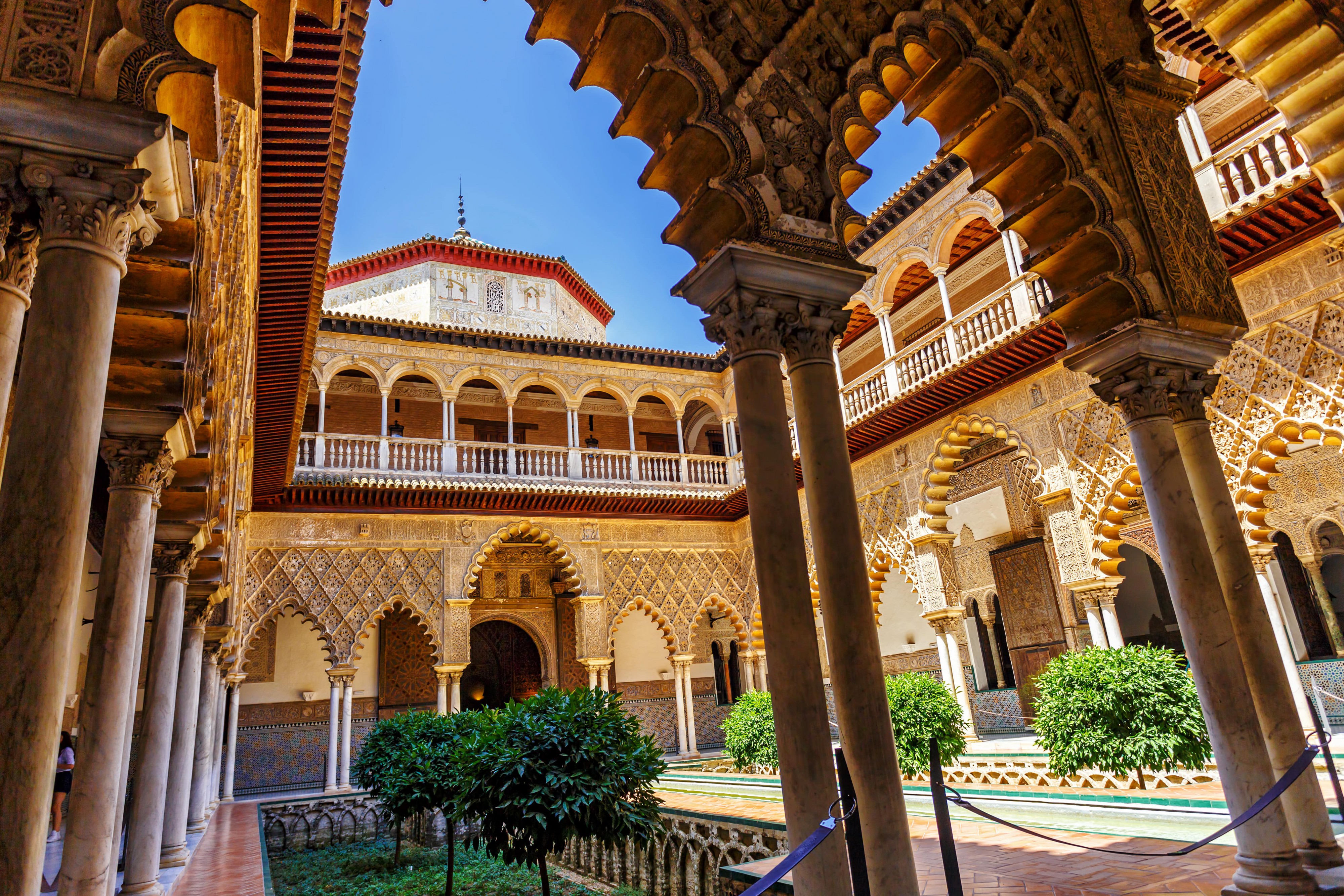 Cathedral + Alcázar of Seville: Guided Tour Combo