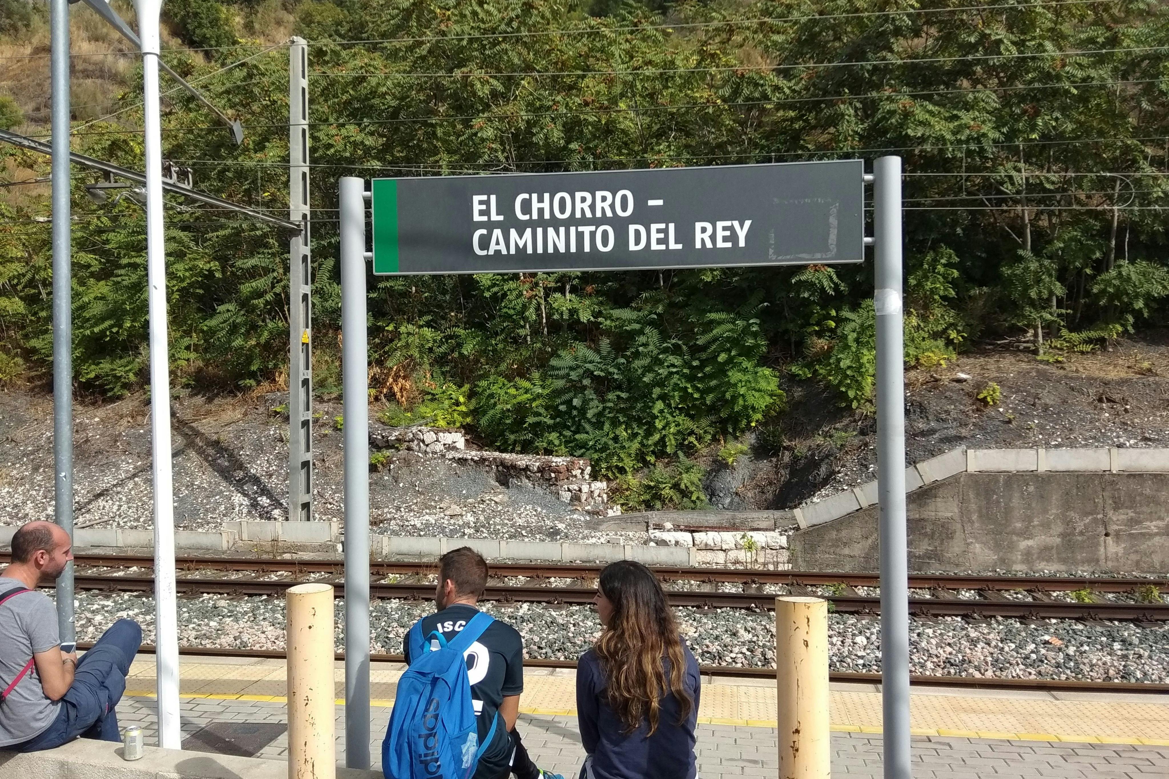 火车站距离El Chorro的La Garganta酒店接待处30米，可参观国王步道（ Caminito del Rey ）。