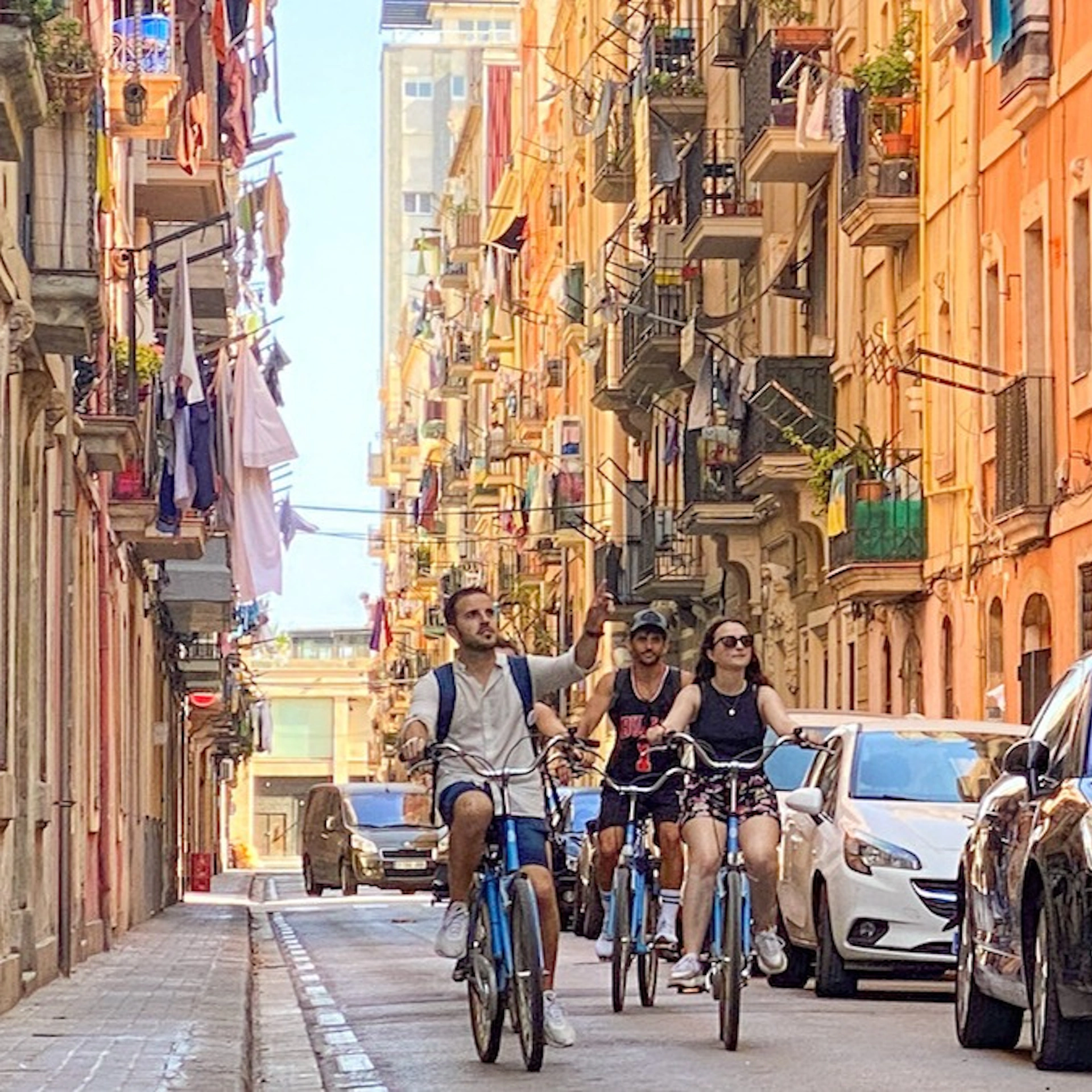 Barcelona: Recorregut en bicicleta privada des de les cases Gaudí a la Barceloneta