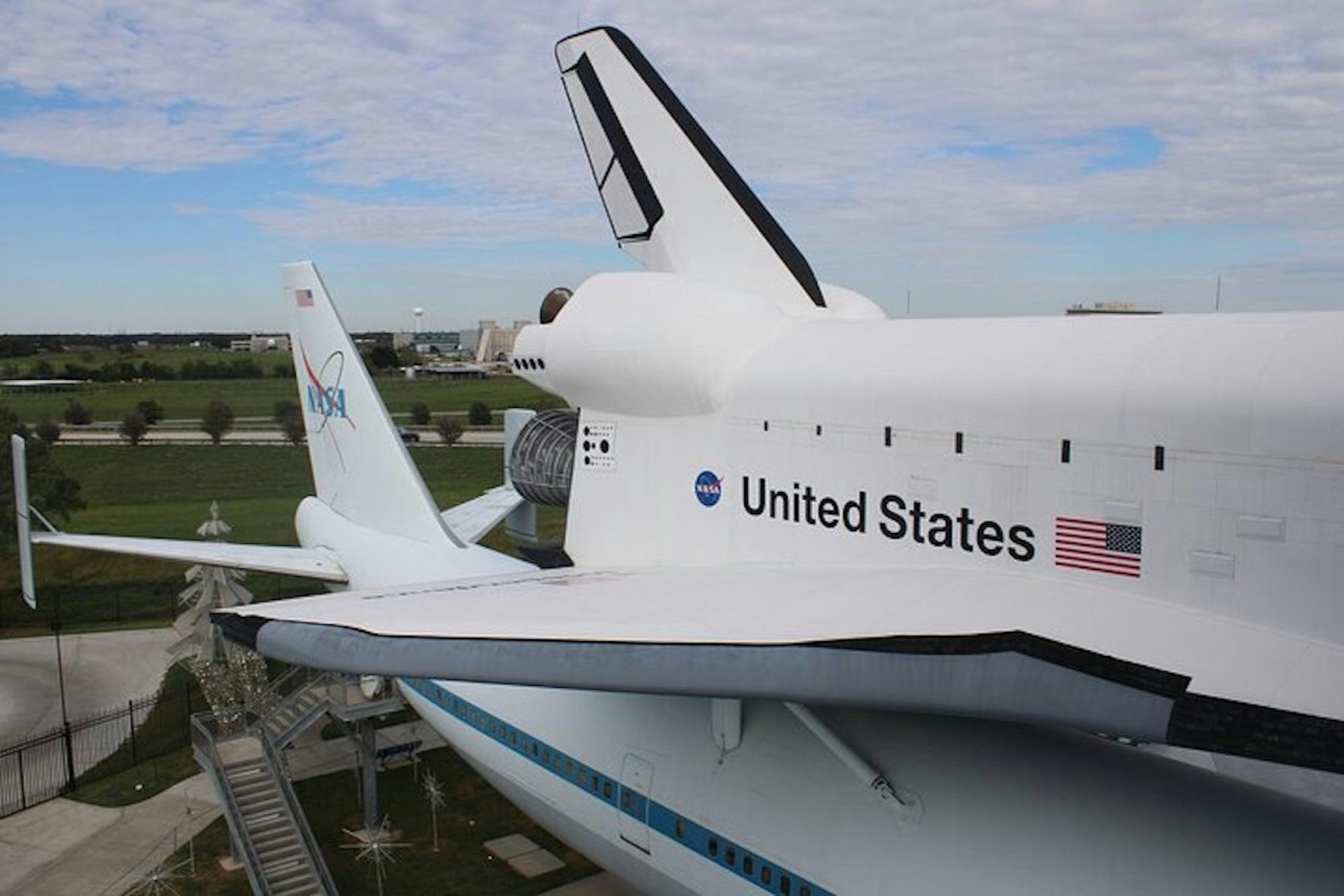 NASAの「宇宙の音」収録！幸せへのアクセス トンプソン博士のリラクゼーション NASAの「宇宙の音」収録！幸せへのアクセス トンプソン博士の