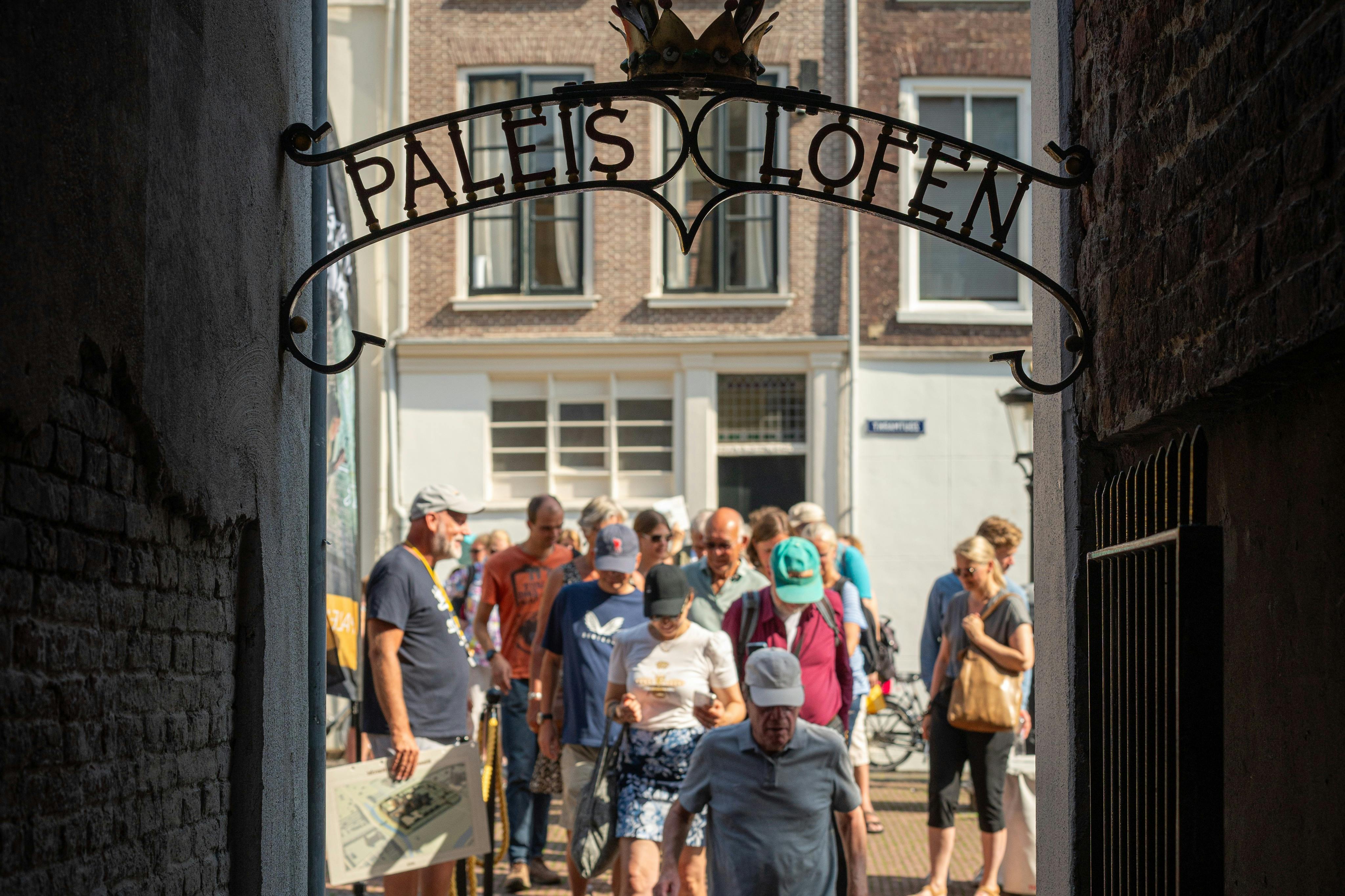 Gate of Lofen Palace on the Fish Market