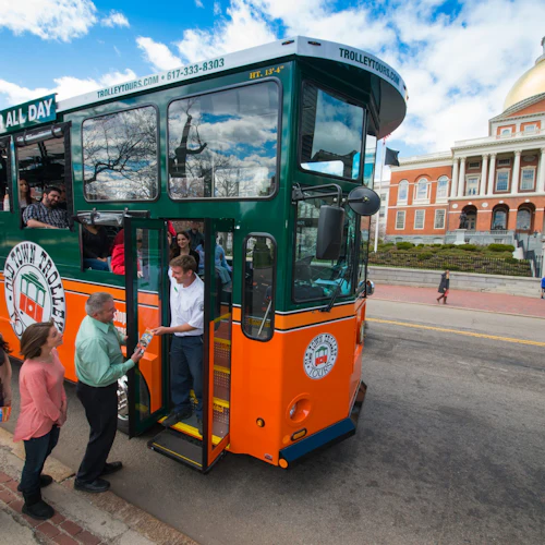 Old Town Trolley hop-on hop-off Boston - Photo 10