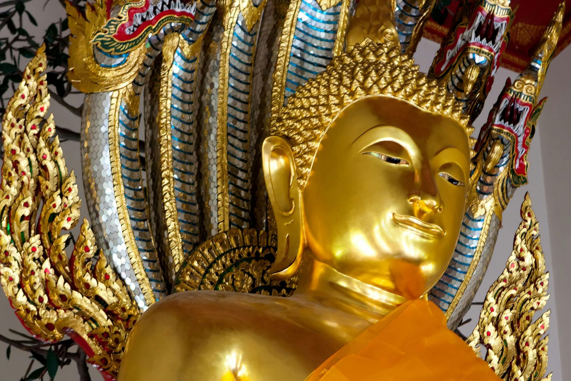 Eine der vielen Buddha-Darstellungen im Großen Palast