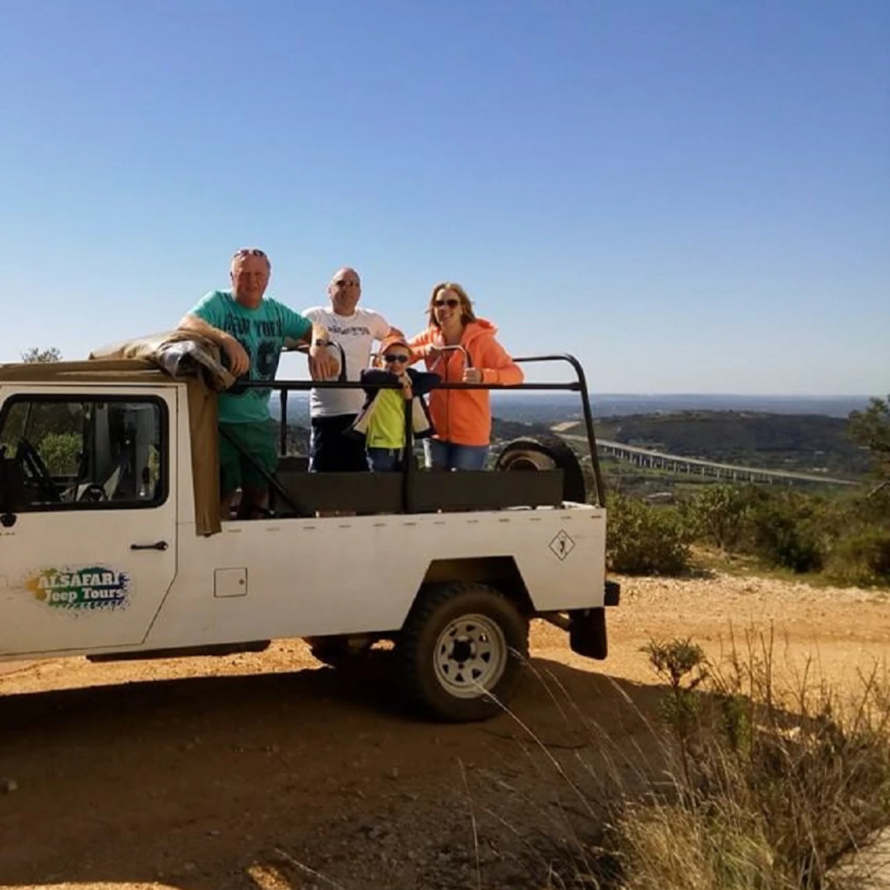 Algarve: Half-Day Jeep Safari Tour + Liquor Tastings