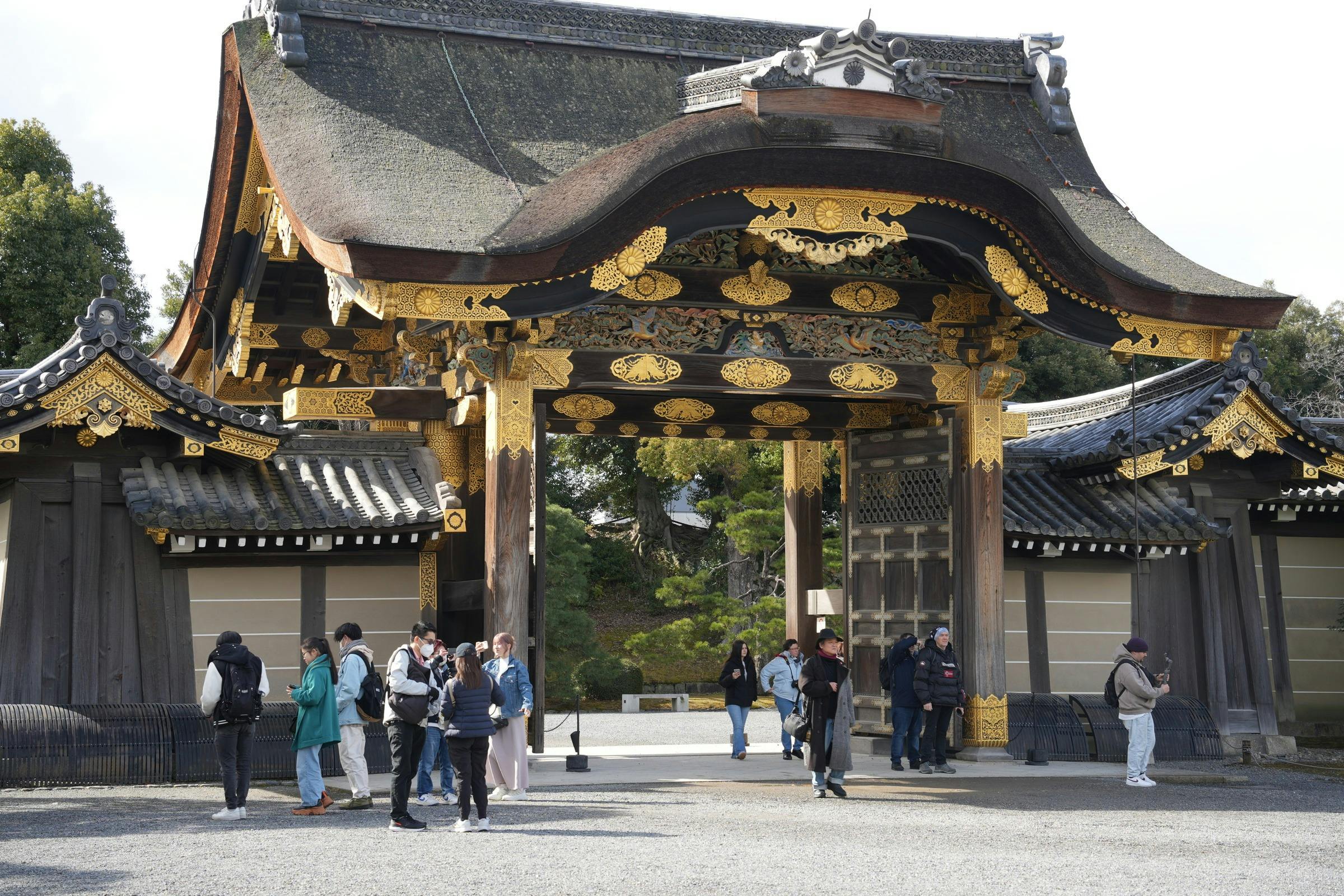 Kyoto: Guided Tour + Roundtrip Bus Transfer - Photo 3