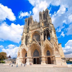 Tickets for Reims: Day Trip from Paris with Cathedral, Vineyard