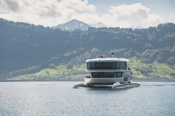 1-Hour Catamaran Cruise on Lake Lucerne
