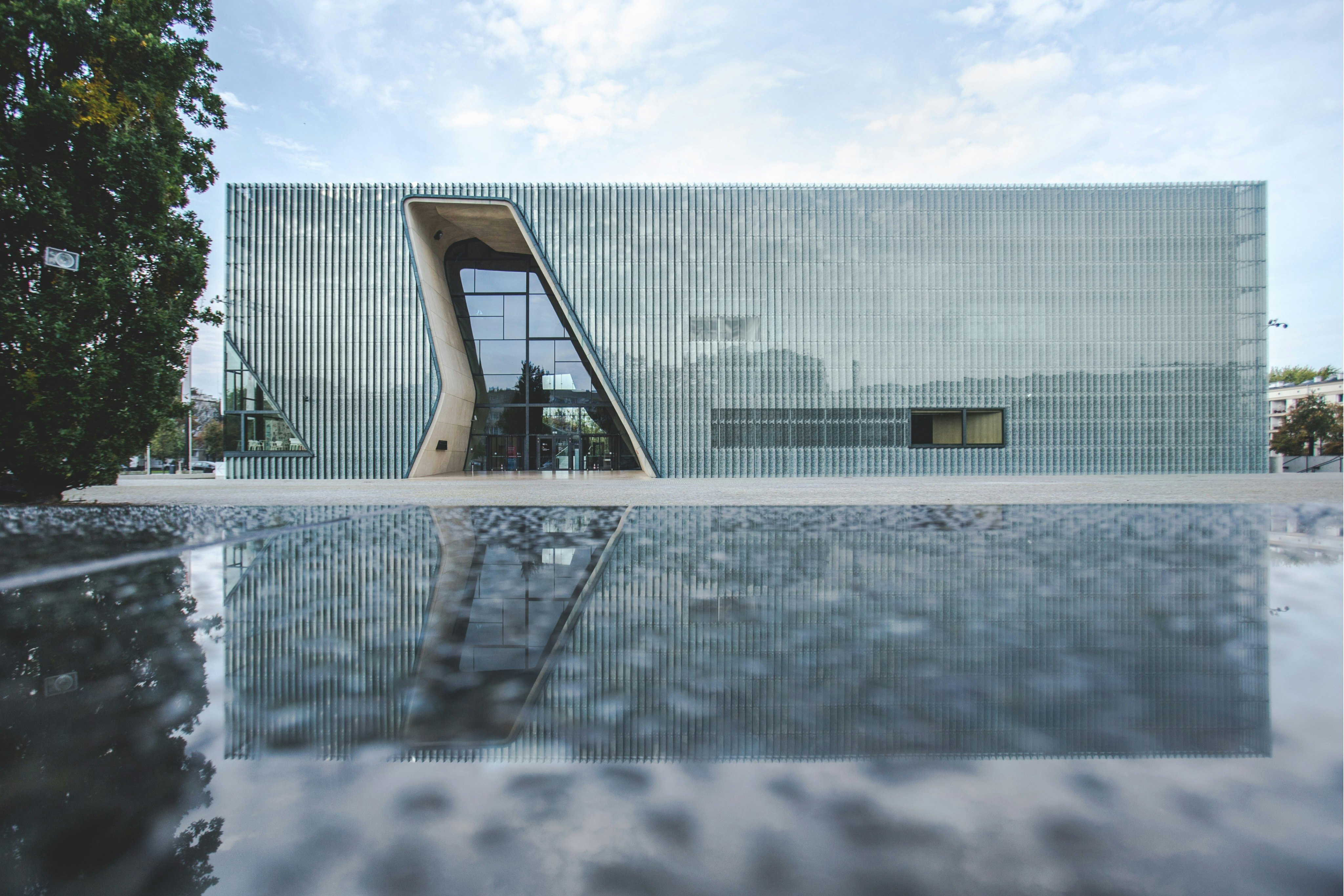 ポーランドユダヤ人歴史博物館、ワルシャワ | チケット、ツアーなどを予約