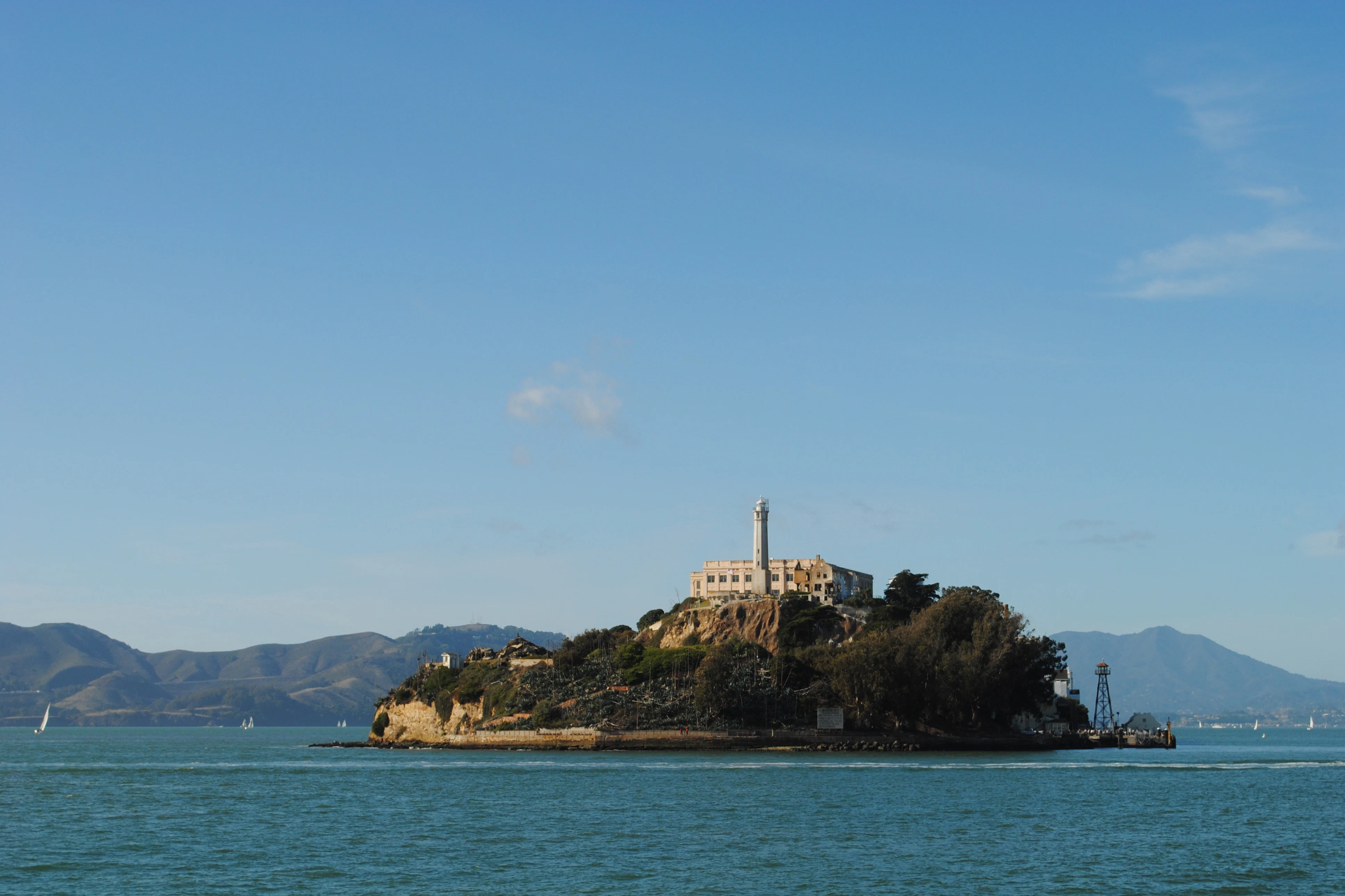 San Francisco: Alcatraz Island Entry + Hop-on Hop-off Bus