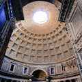 Interieur van het Pantheon en de Oculus