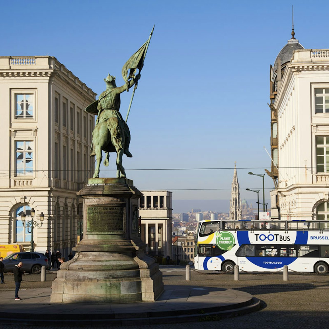 Tootbus Brussels: Passeio de ônibus elétrico hop-on hop-off - Acomodações em Bruxelas