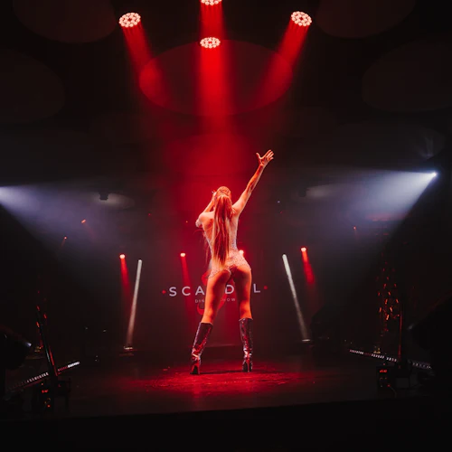 Costa Adeje: Jantar com show de escândalos - Photo 4