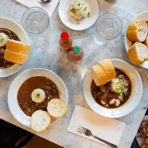 New Orleans: French Quarter Guided Food Tour + 5 Tastings