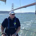 Sejlads på San Francisco Bay forbi Golden Gate Bridge