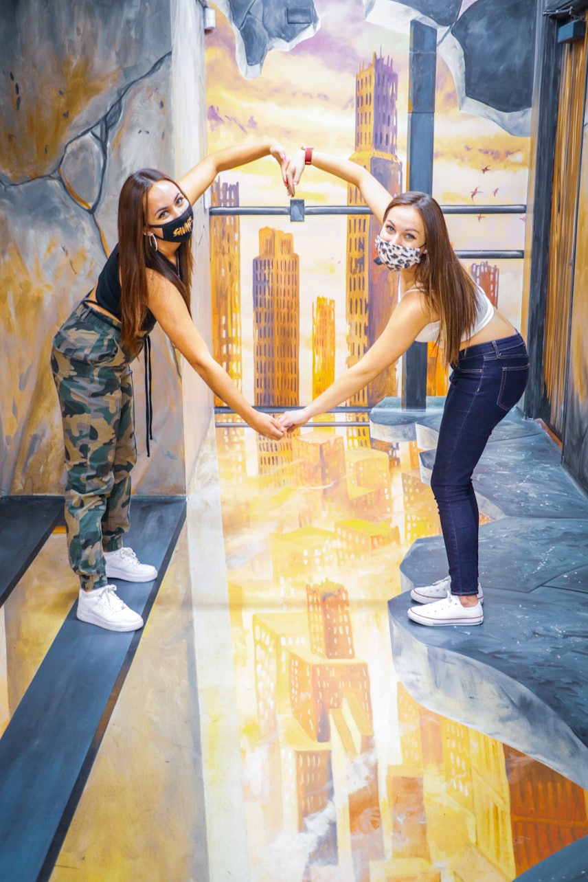 Museum of Illusions at World of Illusions - Accommodations in Los Angeles