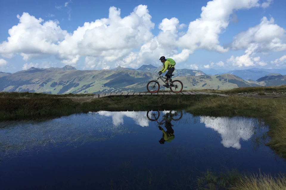 Enjoy the amazing scenery around Salzburg on your bike