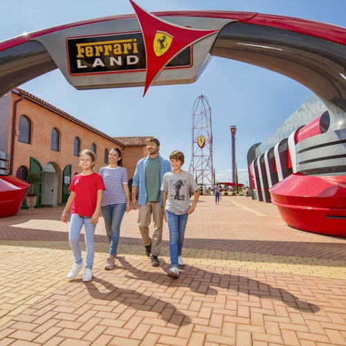 PortAventura Park, Ferrari Land y Caribe Aquatic Park