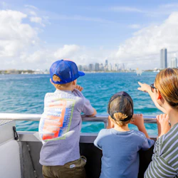 Warner Bros. Movie World, Sea World & Wet’n’Wild: 5-Day Pass + Roundtrip Ferry 4