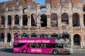 ローマで唯一のピンクのバス