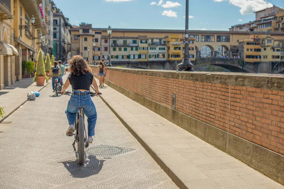 Florence "Lungarni"