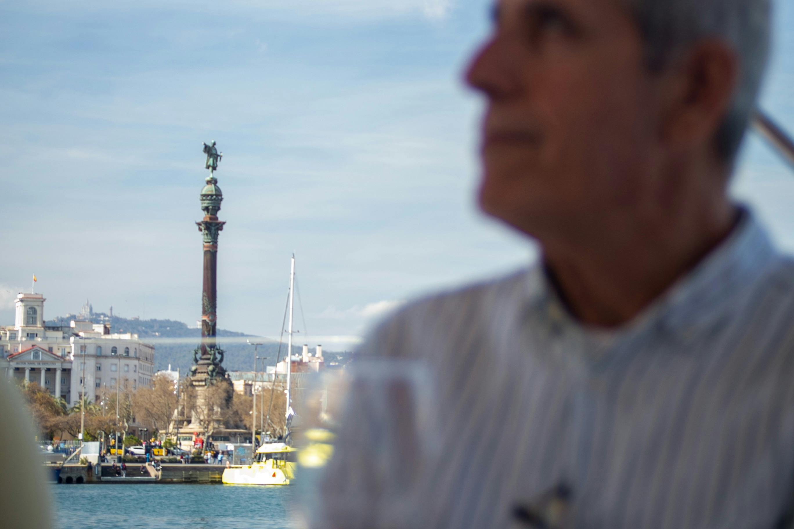 Cata de vinos y vistas panorámicas de Barcelona