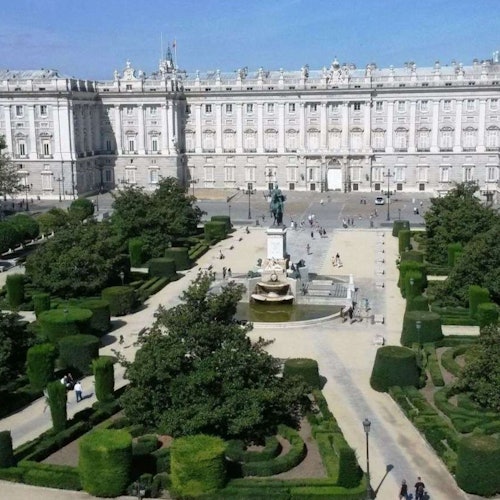 Palacio Real de Madrid: Visita Guiada + Guía Real Digital