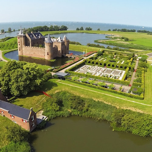 Muiderslot Castle: Entry Ticket + Audio Guide Muiderslot Castle: Entry Ticket + Audio Guide
