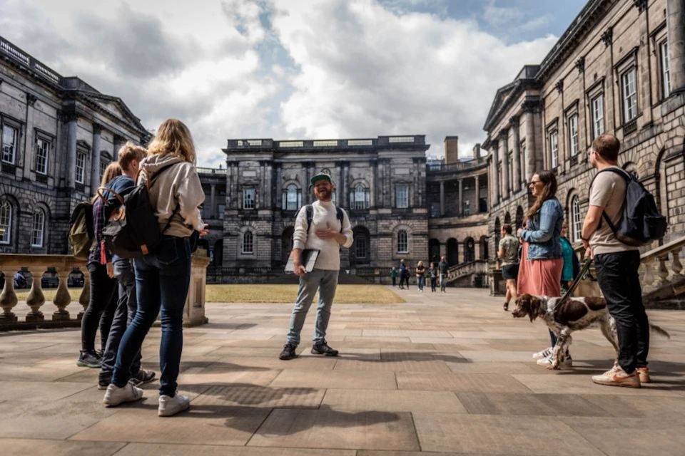 Harry Potter Walking Tour and Whiskey Tasting