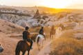 Randonnée à cheval au coucher du soleil en Cappadoce