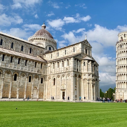 Pisa: Excursión guiada de un día desde Livorno