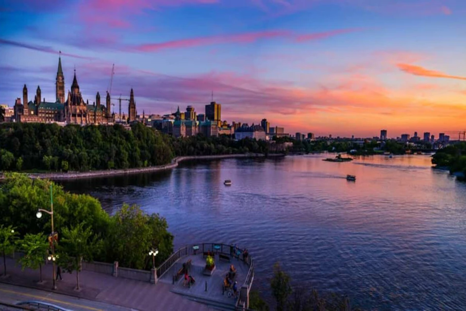 Ottawa by night